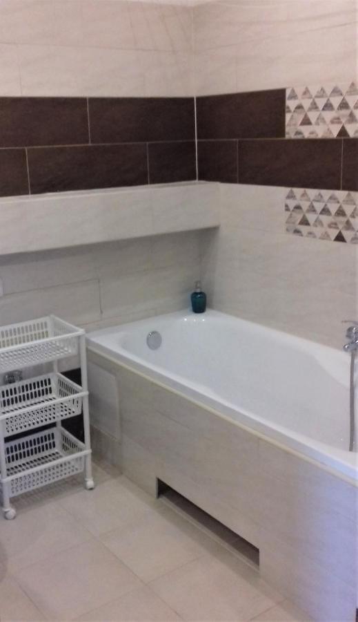 איסטבנה Apartament Z Kominkiem I Wanna מראה חיצוני תמונה